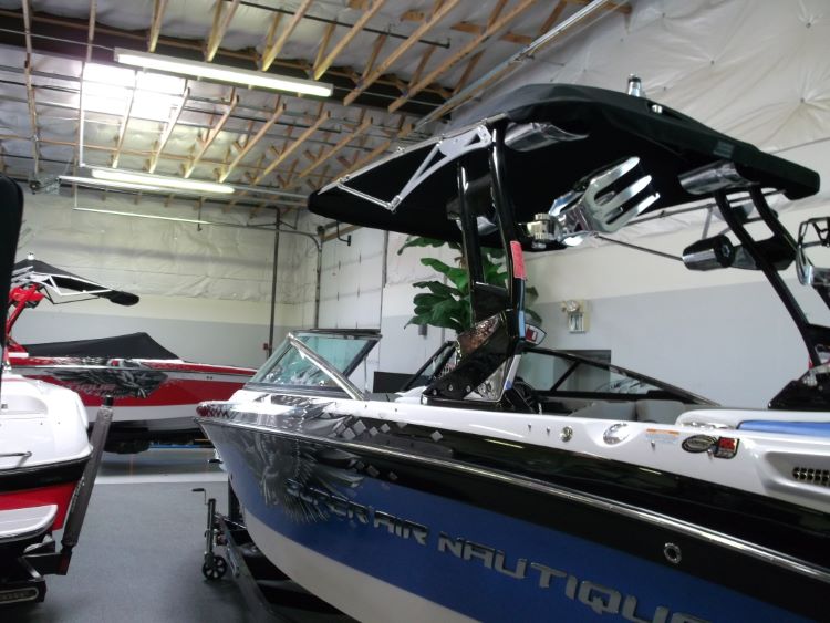 2011 Nautique 210 bimini