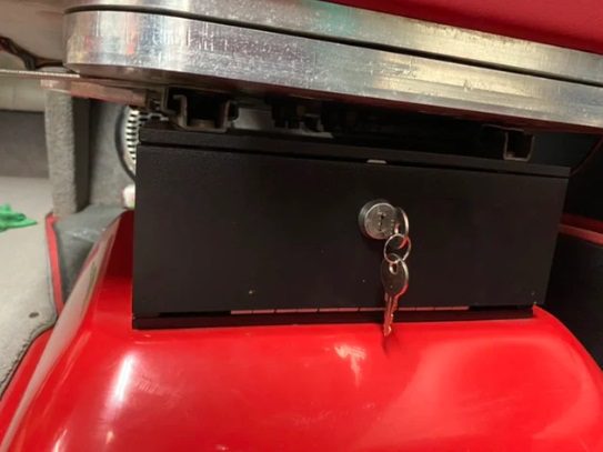 axis lock box seat riser