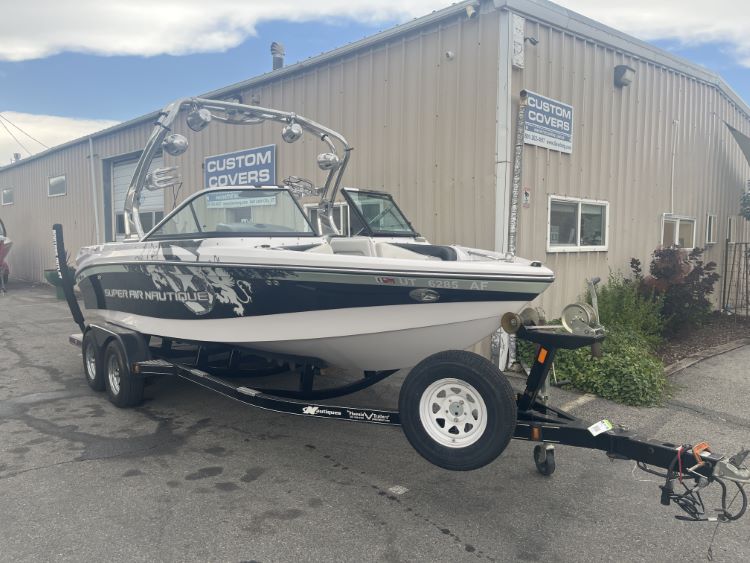 Nautique 210 Flight Control Tower Folding Canopy Top