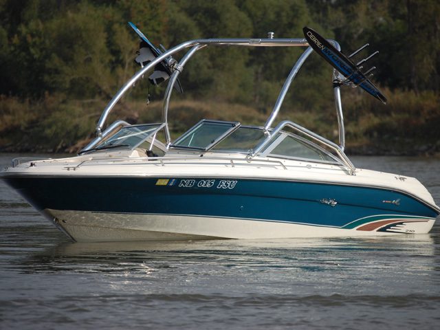 aerial wakeboard tower Searay