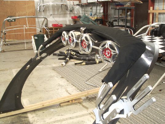 Malibu blade tower bimini in boot