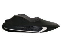 Nautique G23 with Flight Control Tower 19/21 and FCTv3 bimini