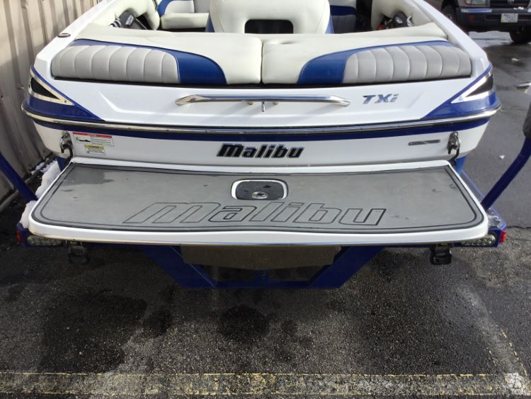 Malibu TXi Swim Platform Cover