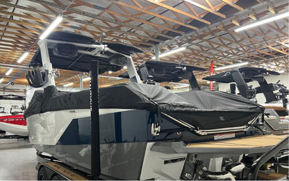 Nautique G25 with Telescoping Tower Cinch Cover