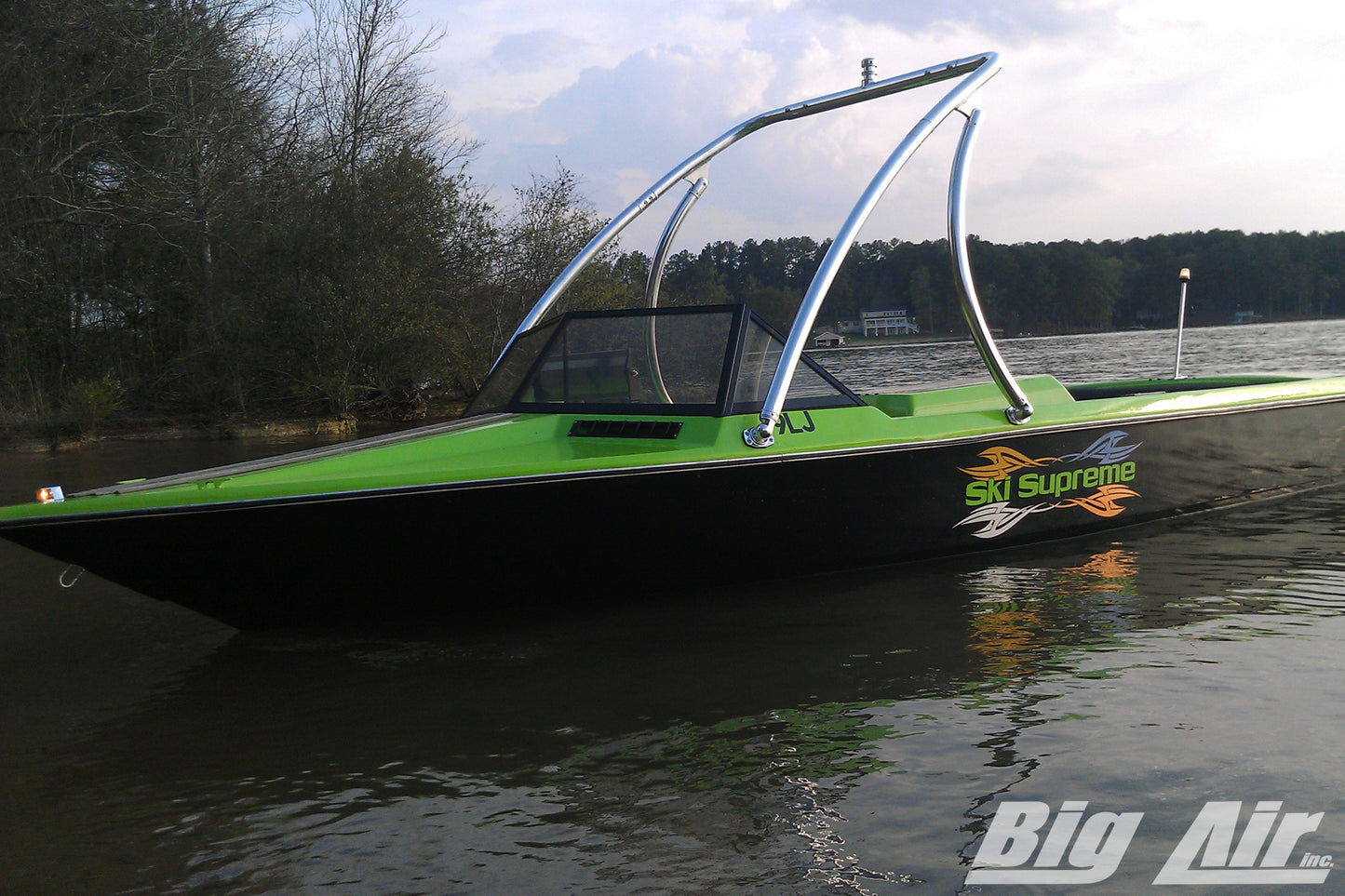 big air ice tower ski supreme