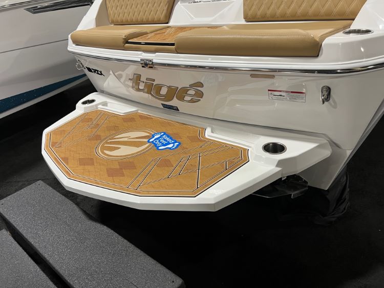 Tige Ultra Cup Holder Swim Platform Cover
