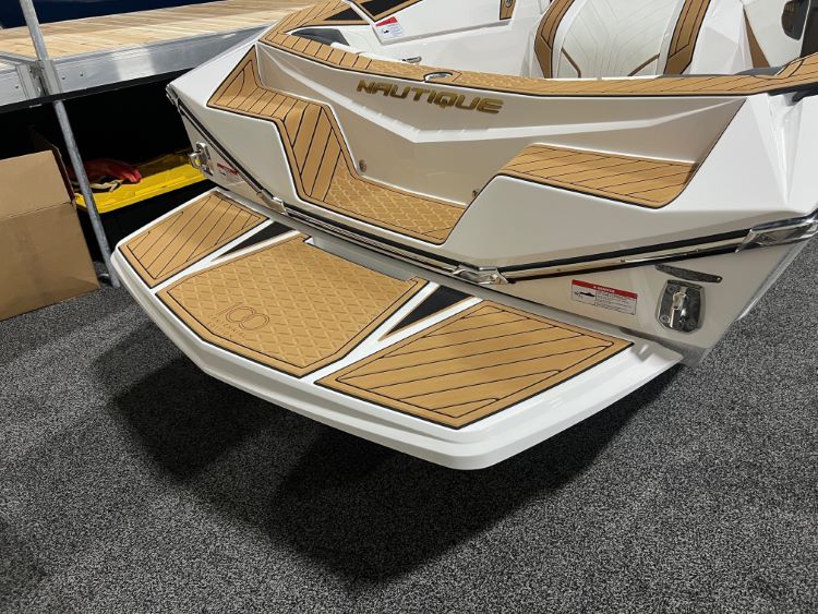 Ski Nautique Swim Platform Cover