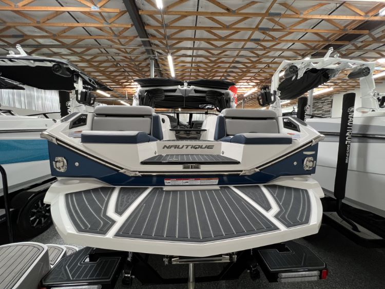 Nautique G23 Paragon Telescoping Tower Double Up Storage Cover