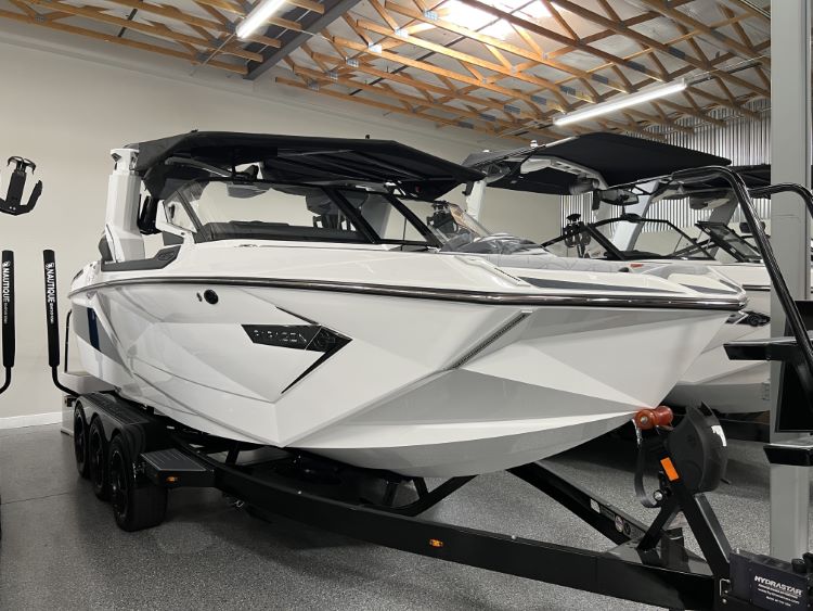 Nautique G23 Paragon Telescoping Tower Double Up Storage Cover