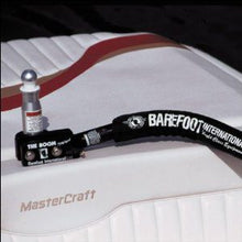 boom for v-drive boats