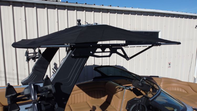 MB Forward Skylon Facing Tower Folding Canopy Top