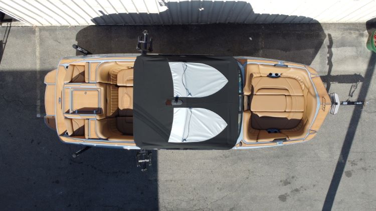 MB Forward Skylon Facing Tower Folding Canopy Top