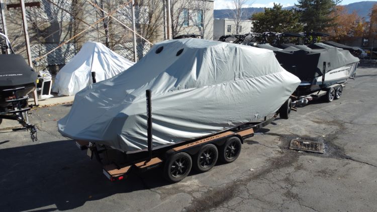 Nautique G23 with Telescoping Tower Double Up Storage Cover