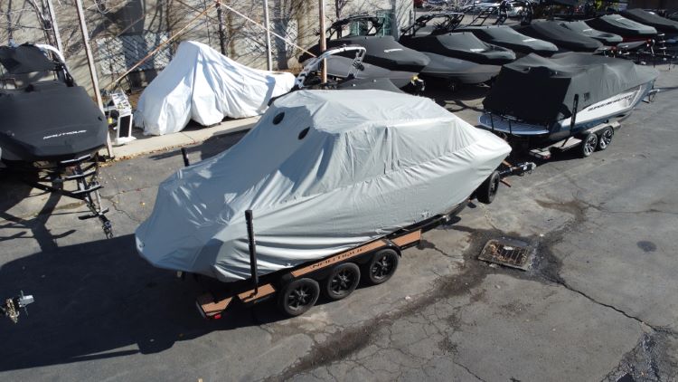 Nautique G23 with Telescoping Tower Double Up Storage Cover
