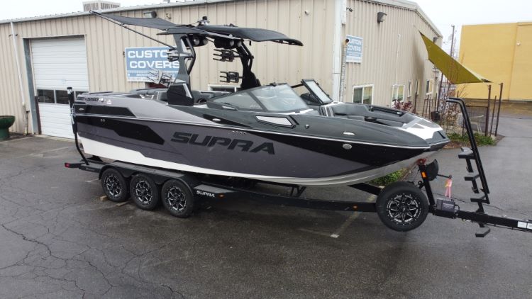 8' Supra FX1 Tower Mounted shade Sail