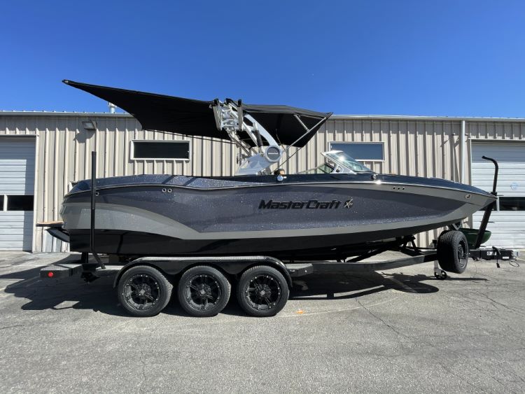 8' MasterCraft Tower Mounted Shade Sail