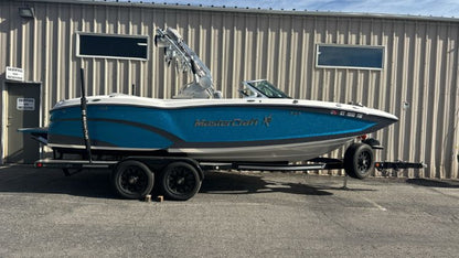MasterCraft X23 Zero Flex 4 Tower and factory bimini TD Ratchet Cover