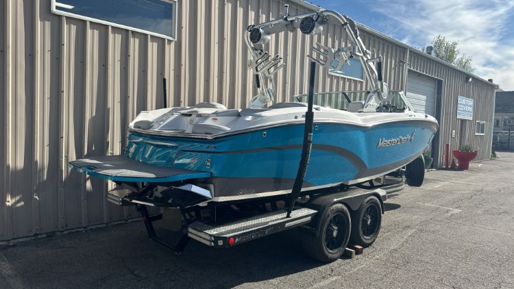 MasterCraft X23 Zero Flex 4 Tower and factory bimini TD Ratchet Cover