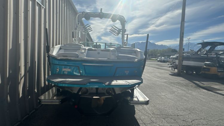 MasterCraft X23 Zero Flex 4 Tower and factory bimini TD Ratchet Cover