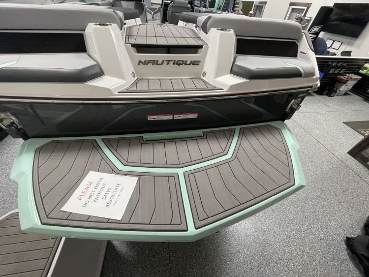 Nautique GS20, GS22, GS24 Swim Platform Cover