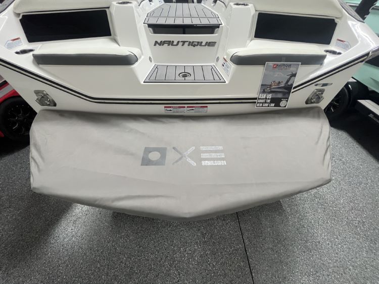 Nautique S with Cup Holder Swim Platform Cover