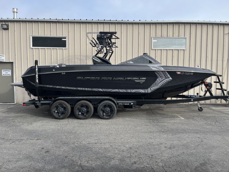 Nautique G25 Flight Control Tower Double Up Storage Cover