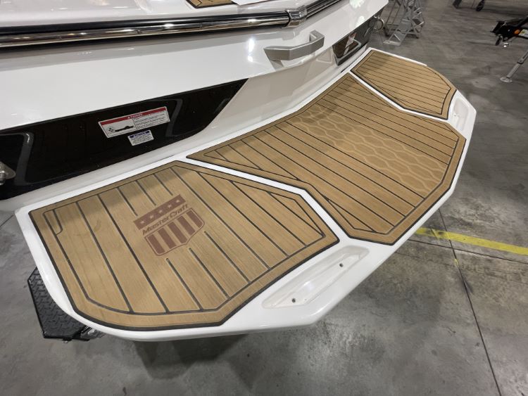 MasterCraft X XT NXT Swim Platform with or without swim step