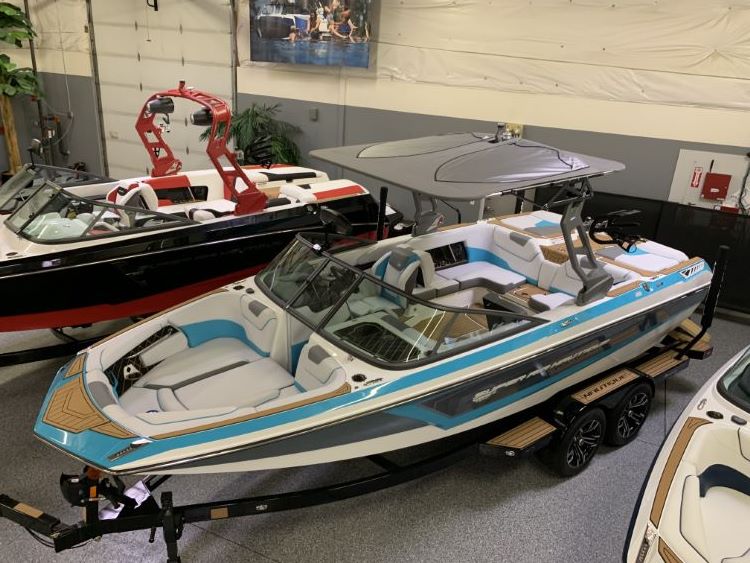 Nautique GS20, GS22, GS24 Folding Bimini Top (2017-2021)