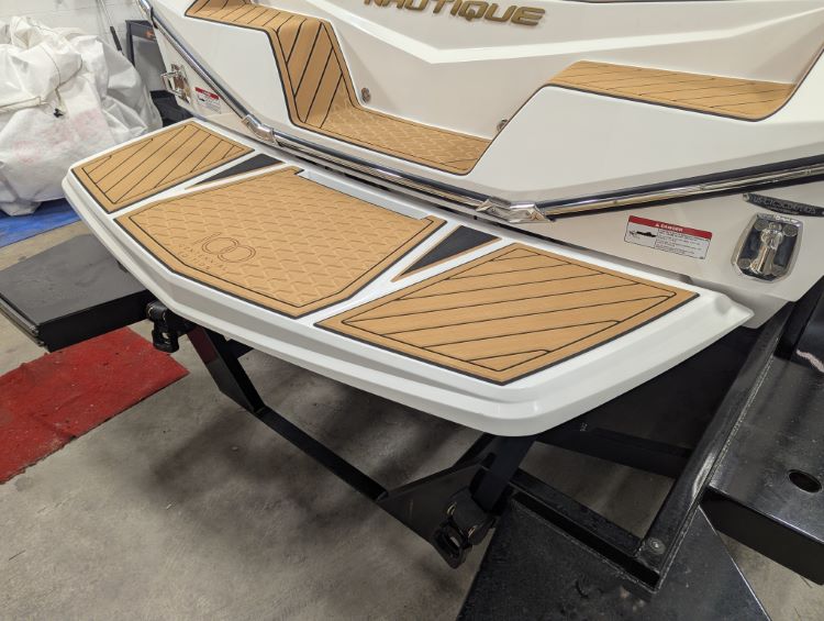 Ski Nautique Swim Platform Cover