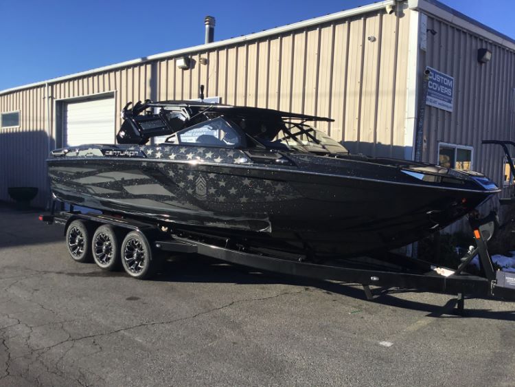 Centruion Ri245 with Preditior Power Tower and vented Windshield Cinch Cover