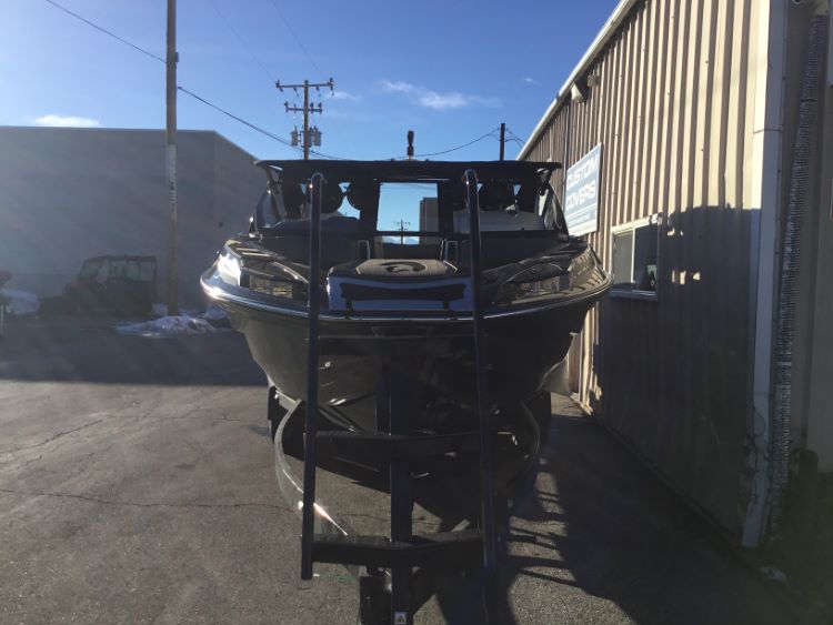 Centruion Ri245 with Preditior Power Tower and vented Windshield Cinch Cover