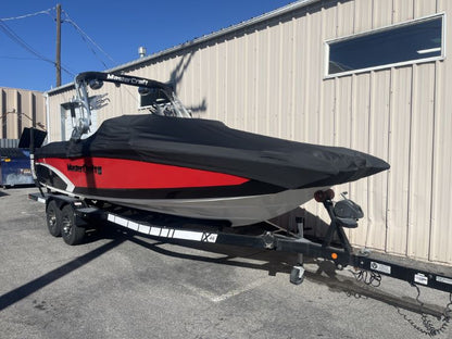 MasterCraft X46 With ZFT4 Tower Cinch Cover