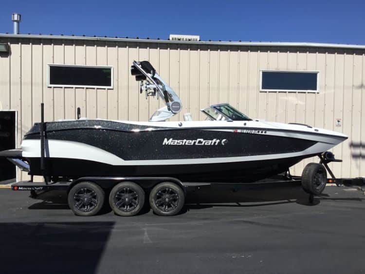 MasterCraft X24 with ZFT4-7 Tower TD Ratchet Cover