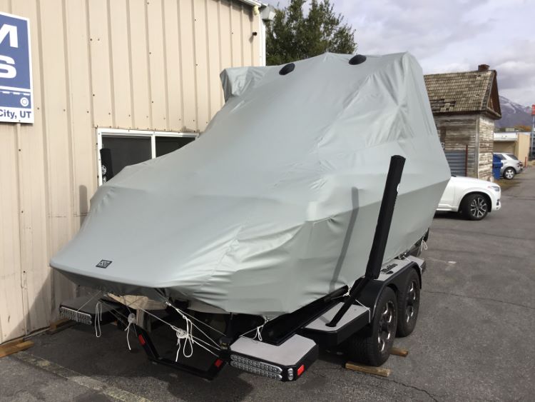 Malibu 22 LSV G-3.5 With Factory Bimini Double Up Storage Cover