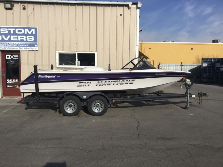 Ski Nautique Cinch Cover