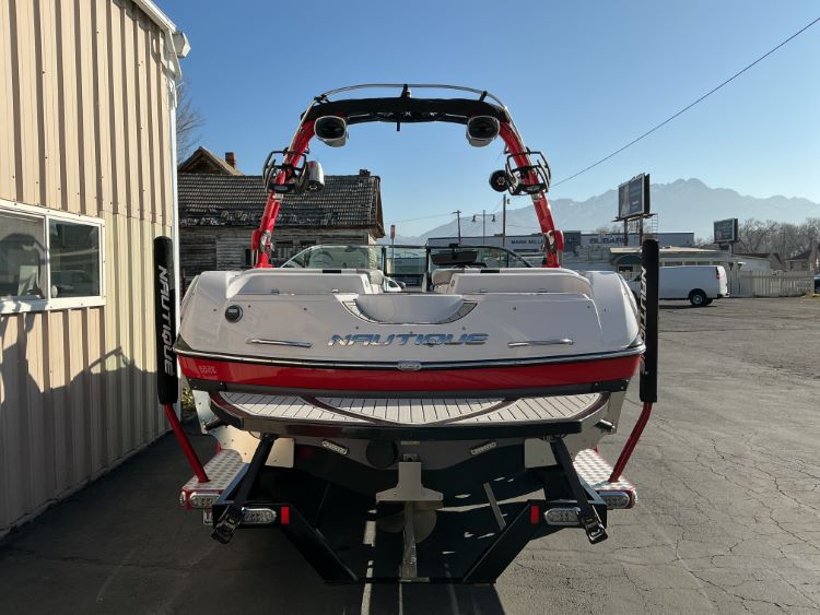 Nautique 230 FCT-5 Tower Factory bimini
