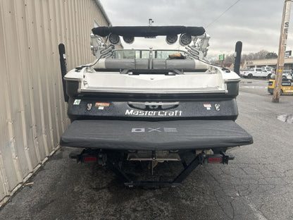 MasterCraft X35 with ZFT5 Tower and factory bimini TD Ratchet Cover