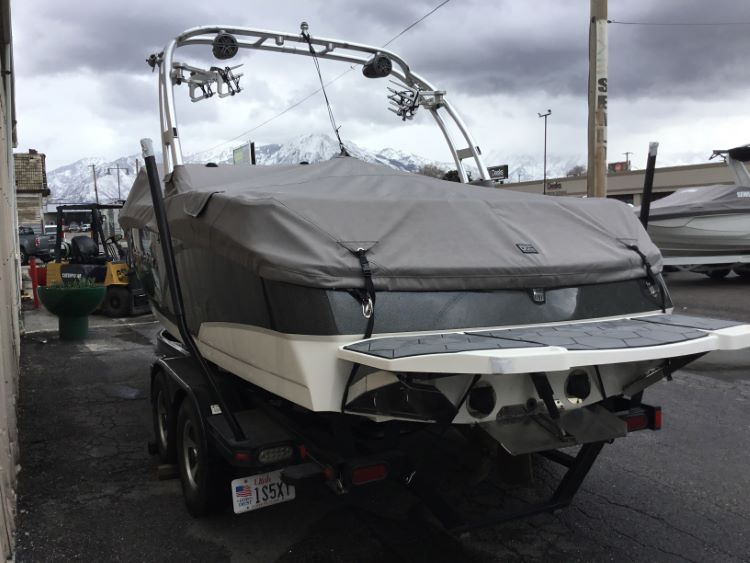 MasterCraft NXT 22 With Fwd Arch tower Cinch Cover