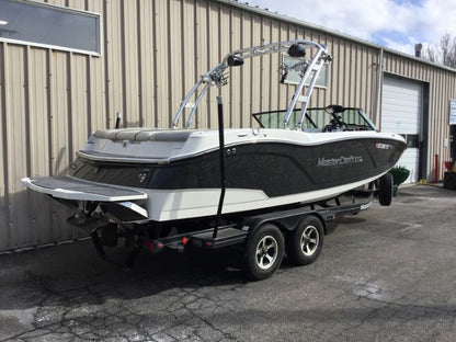 MasterCraft NXT 22 With Fwd Arch tower Cinch Cover