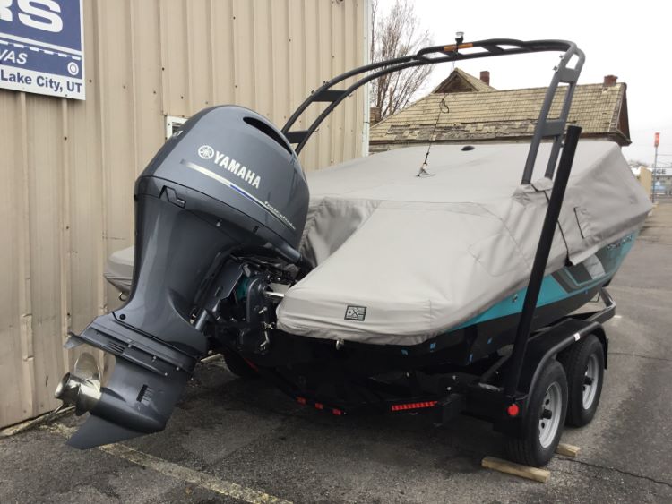 Regal 21 OBX Sport Tower Cinch Cover