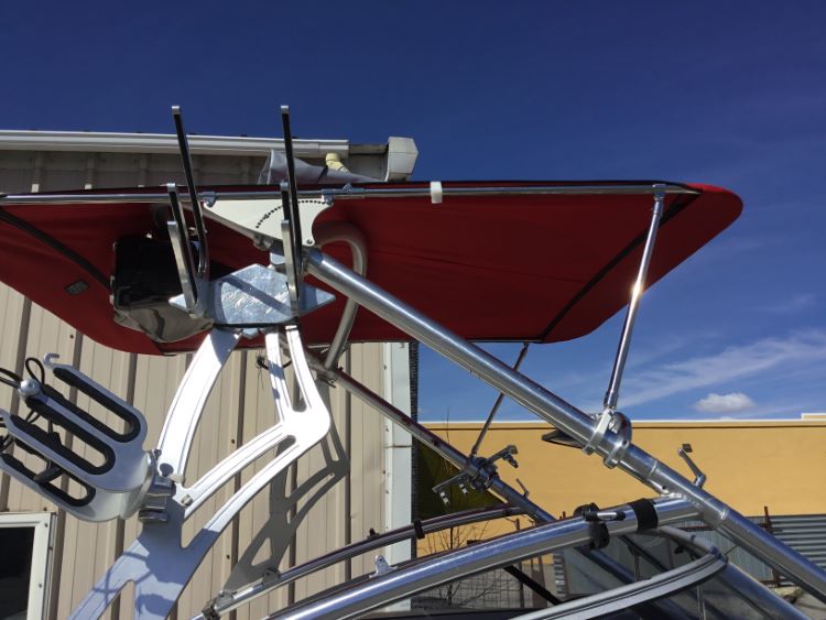 Tige with E-series Tower Folding Canopy Top