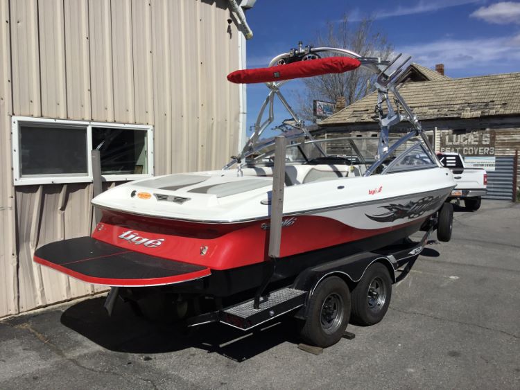 Tige with E-series Tower Folding Canopy Top