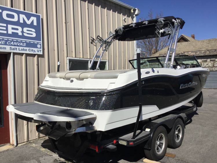MasterCraft NTX22 Forward Facing Arch Dubble Up Storage Cover