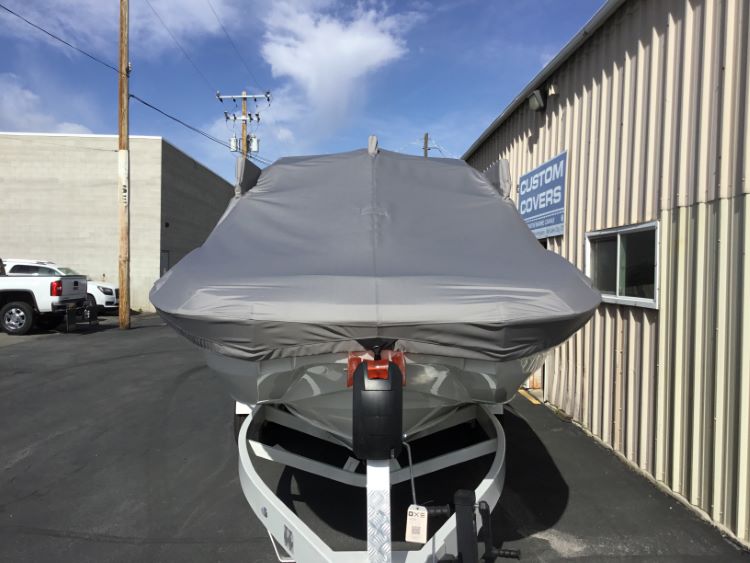Centurion Fe25 with a DropZone Tower, FCTv3 bimini and Skylon SpringLock board racks