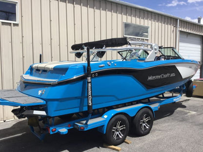 MasterCraft NXT22 with ZFT2 Tower Double Up storage Cover