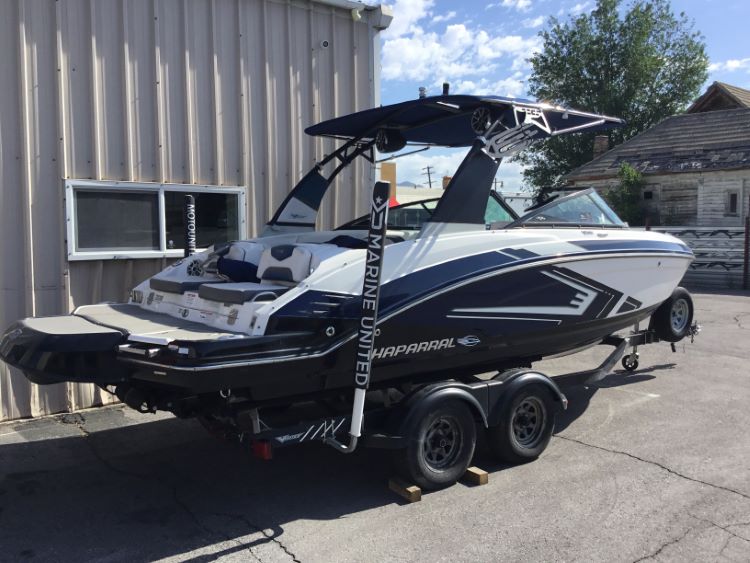 Chaparral Vortex Folding Canopy Top 