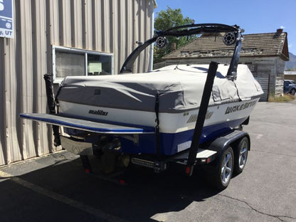 Malibu VLX 21 Illusion Tower Cinch Cover