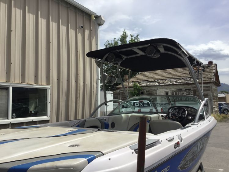 Nautique Team 210 Folding Canopy Top 