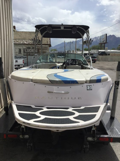 Nautique Team 210 Folding Canopy Top 