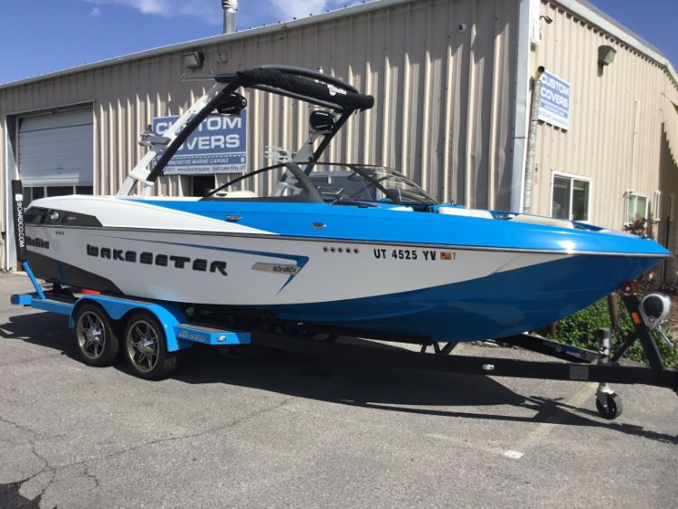 Malibu 23LSV with G3 tower and factory bimini Double Up Storage Cover